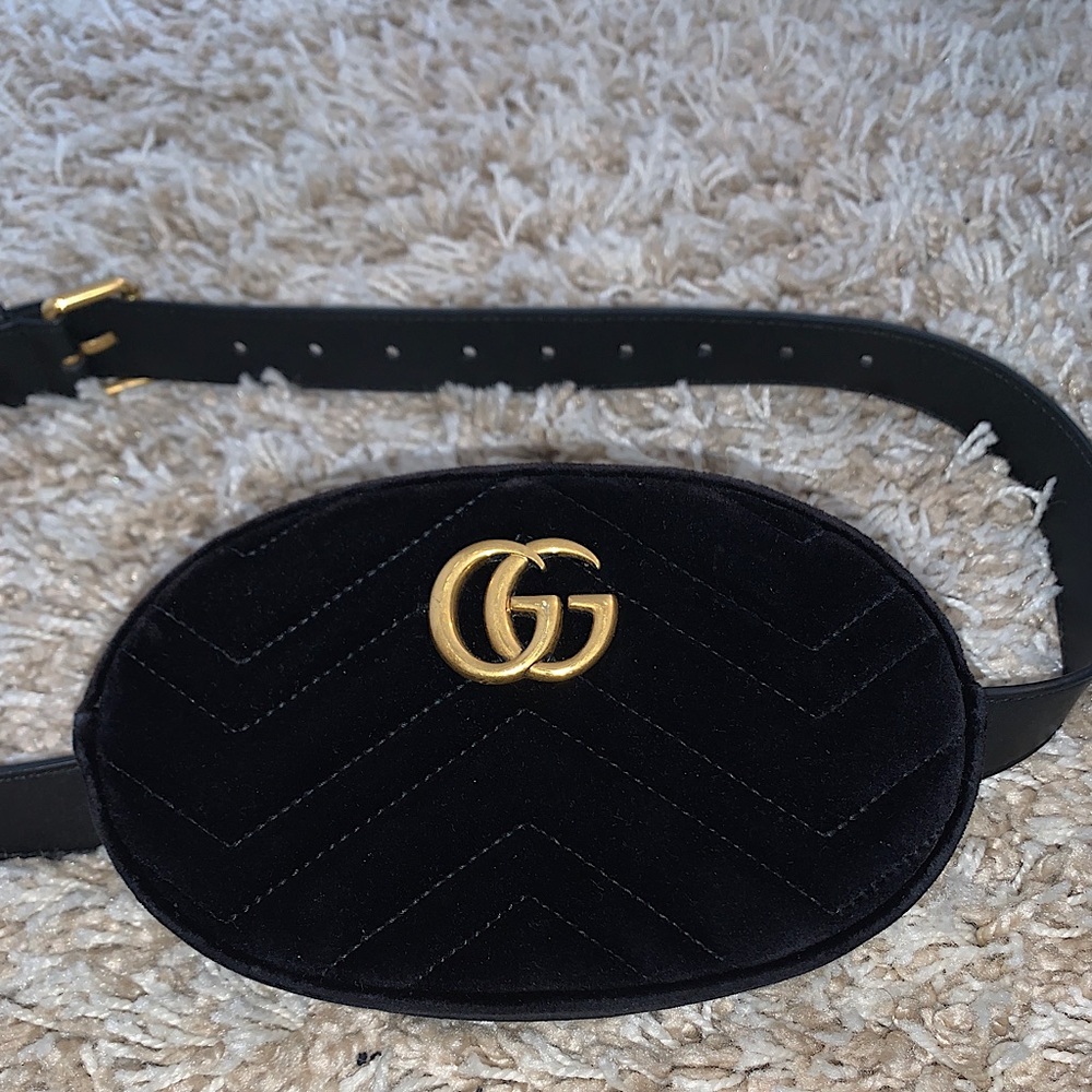 Gucci marmount black velvet belt bag.